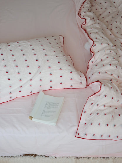 Cherry Jacquard Bedding Set