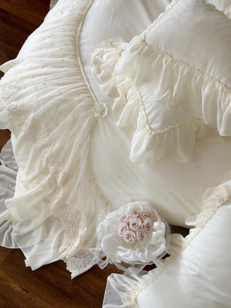 Lace Embroidery Bedding Set